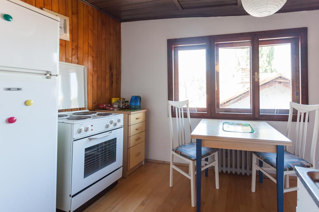 Guesthouse Nina SJJ Kamer foto
