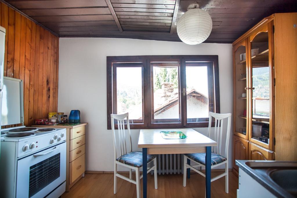 Guesthouse Nina SJJ Kamer foto